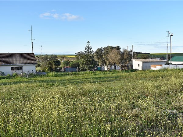 740 m² Land available in Napier
