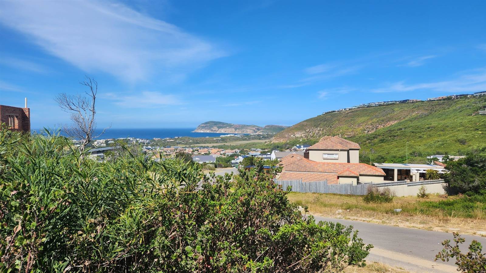 1075 m² Land available in Robberg Ridge photo number 14