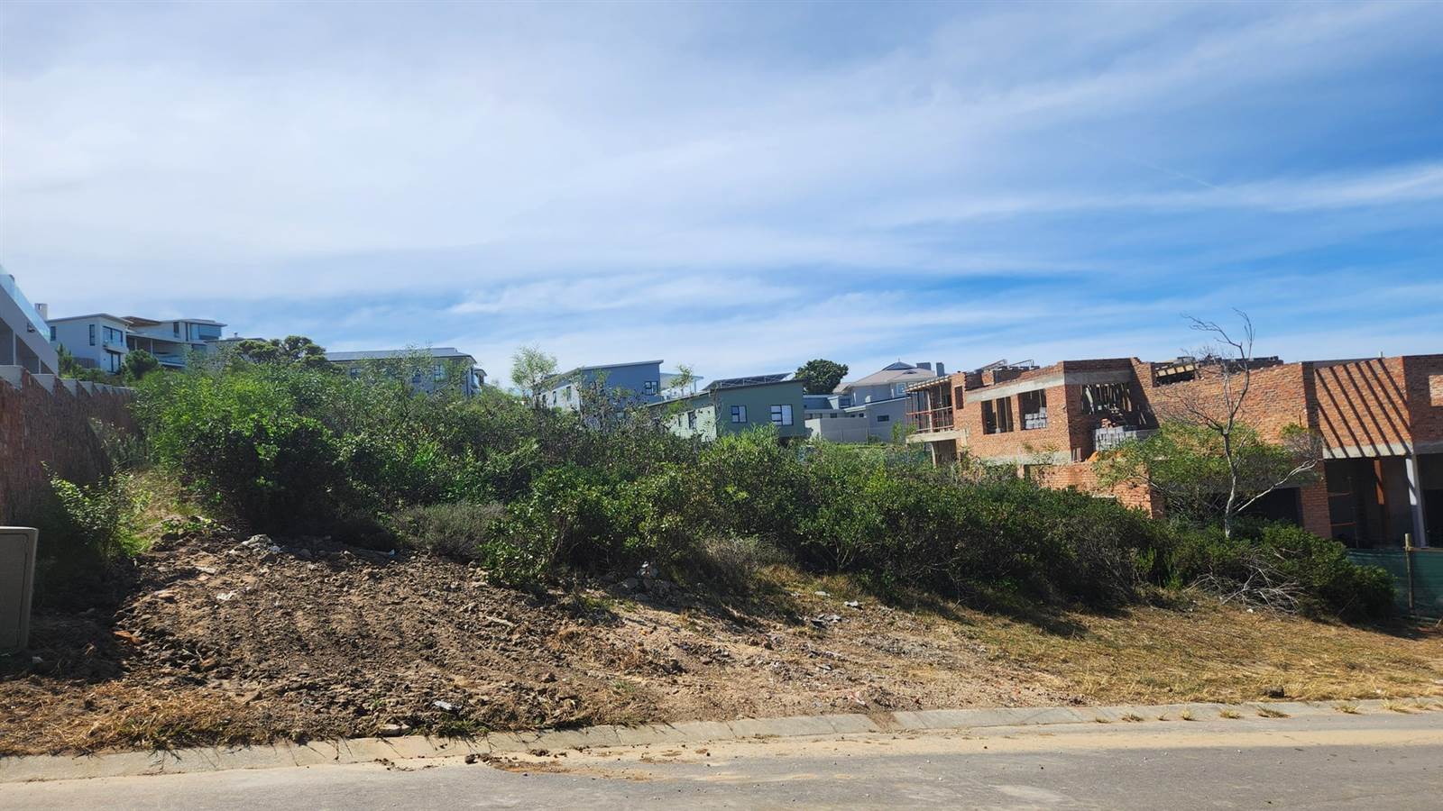 1075 m² Land available in Robberg Ridge photo number 11