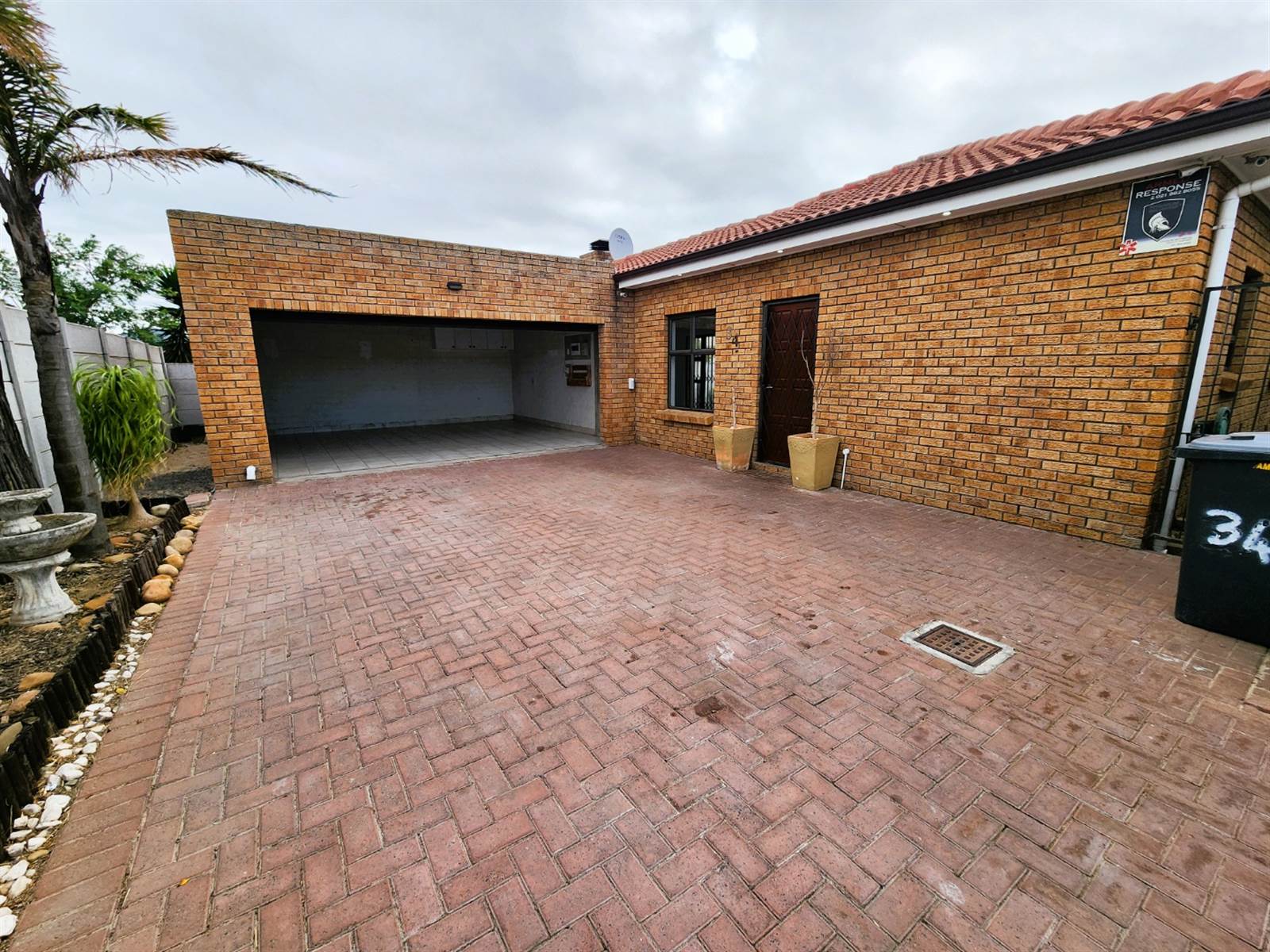 3 Bed House in Kraaifontein Central photo number 24