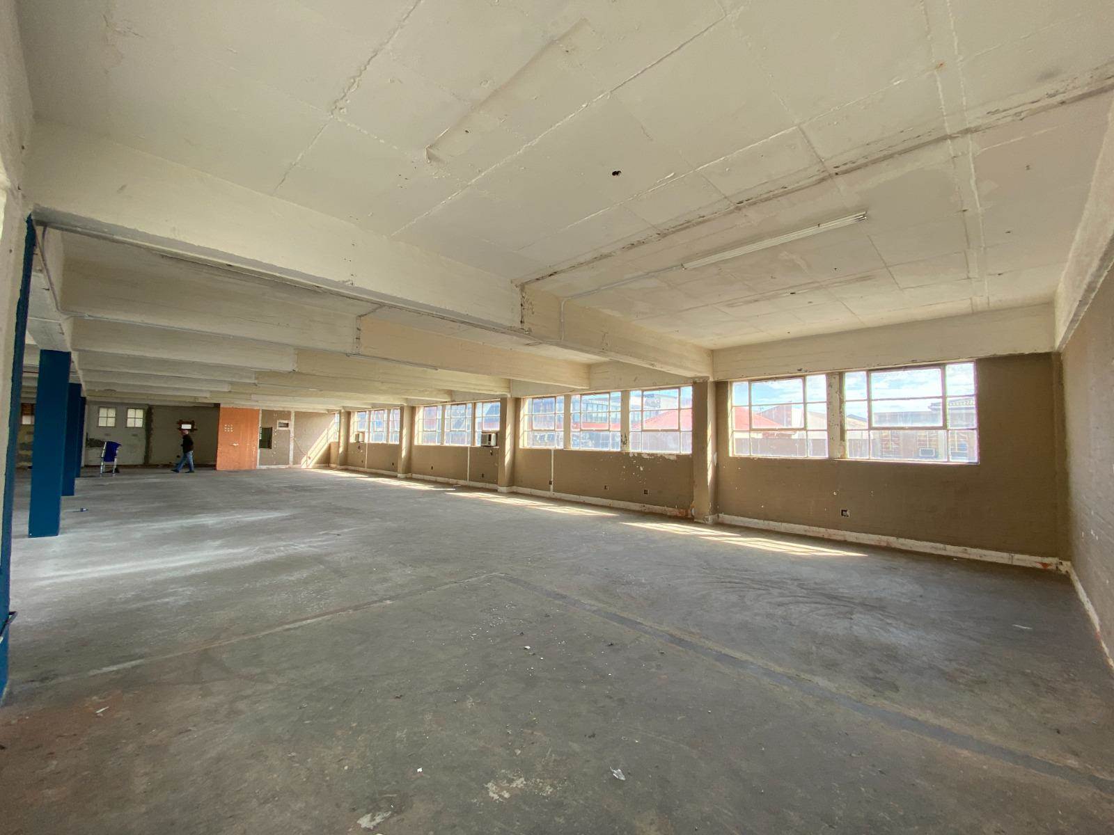 750  m² Industrial space in Maitland photo number 12