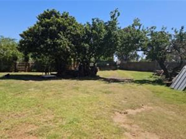 2.1 ha Smallholding