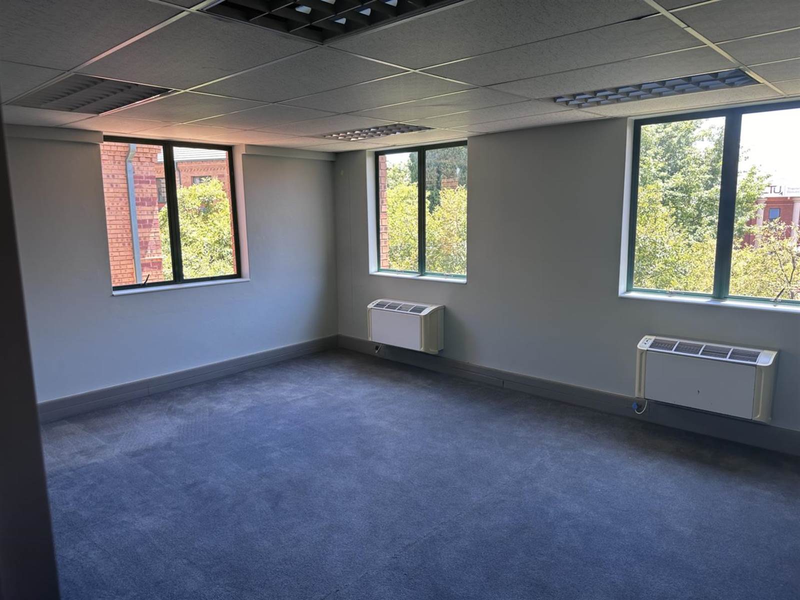 1503  m² Office Space in Menlyn photo number 16
