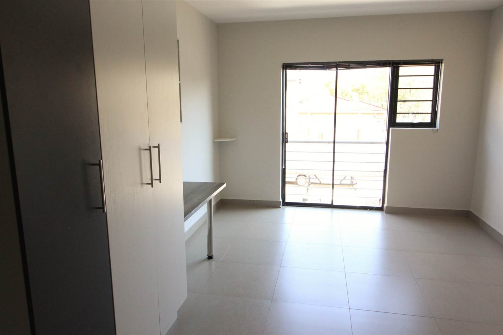 Studio Apartment in Potchefstroom Central photo number 12