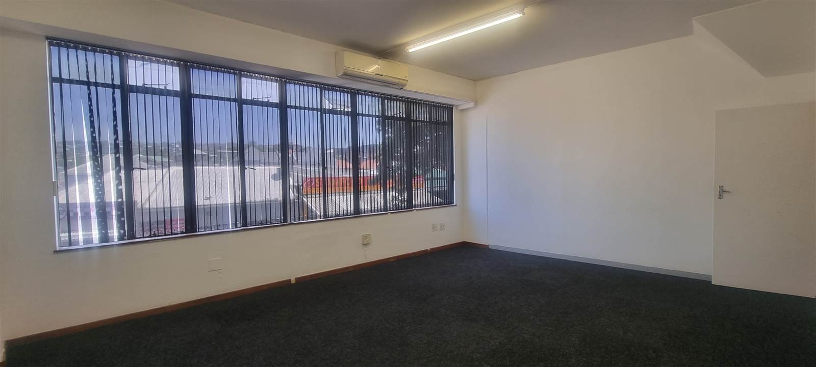 149  m² Commercial space in Greyville photo number 4