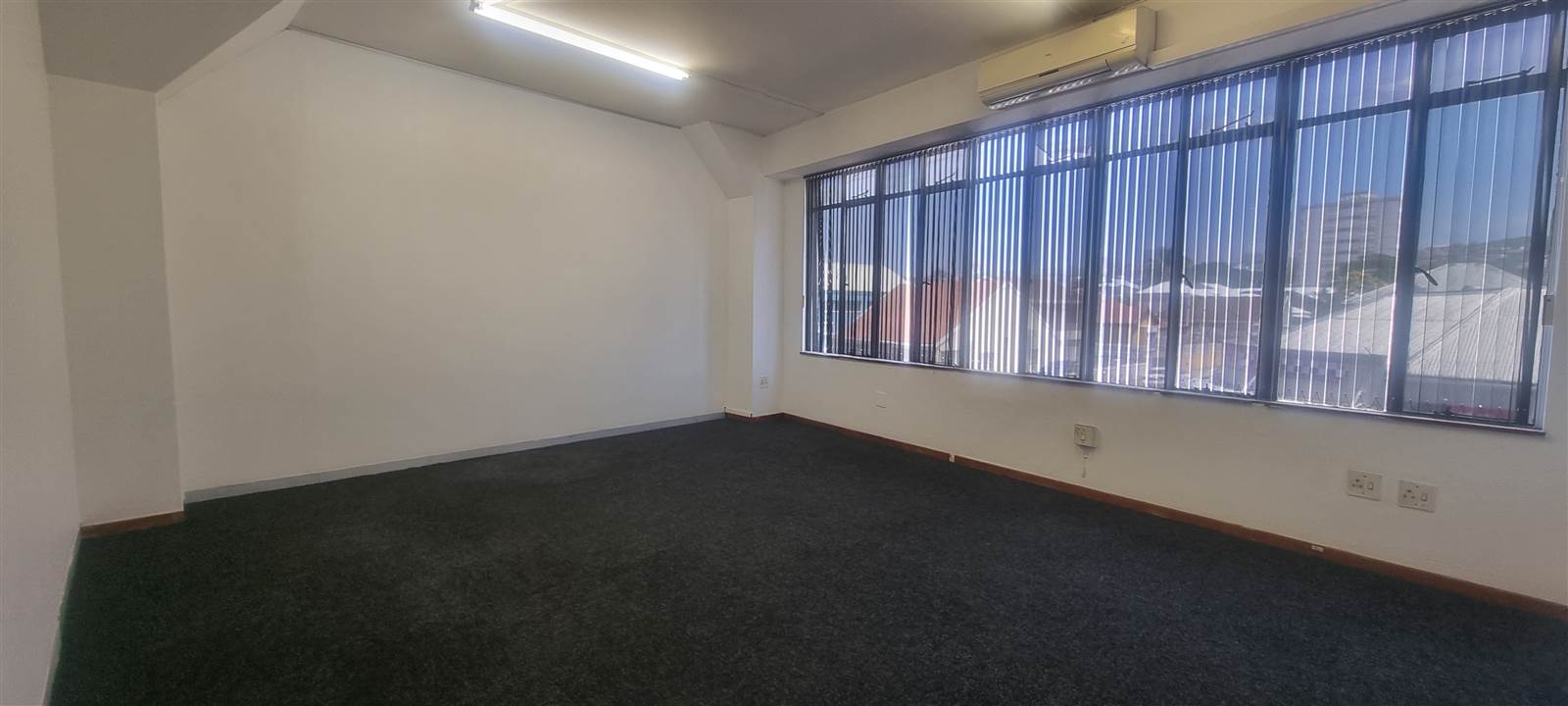 149  m² Commercial space in Greyville photo number 3