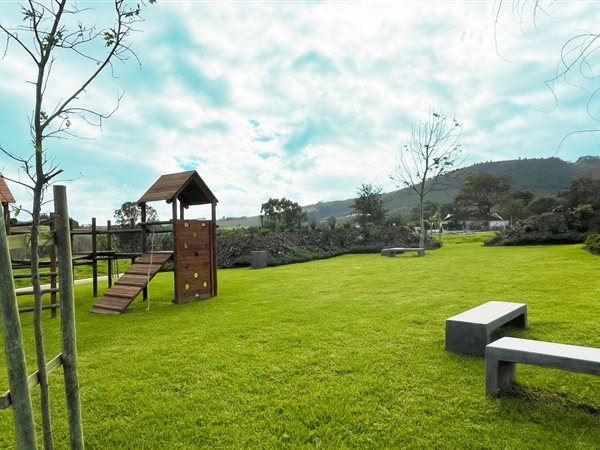 212 m² Land 212 m² Land