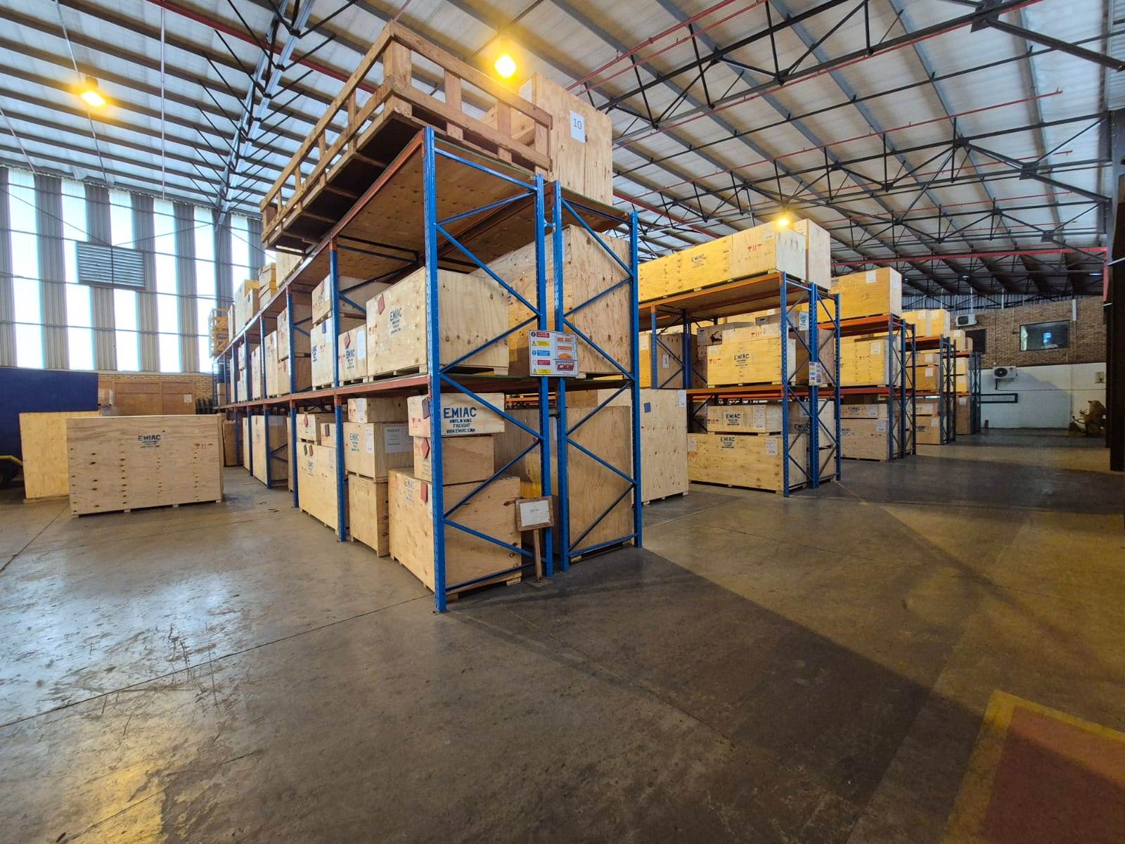 2500  m² Industrial space in Pomona photo number 9