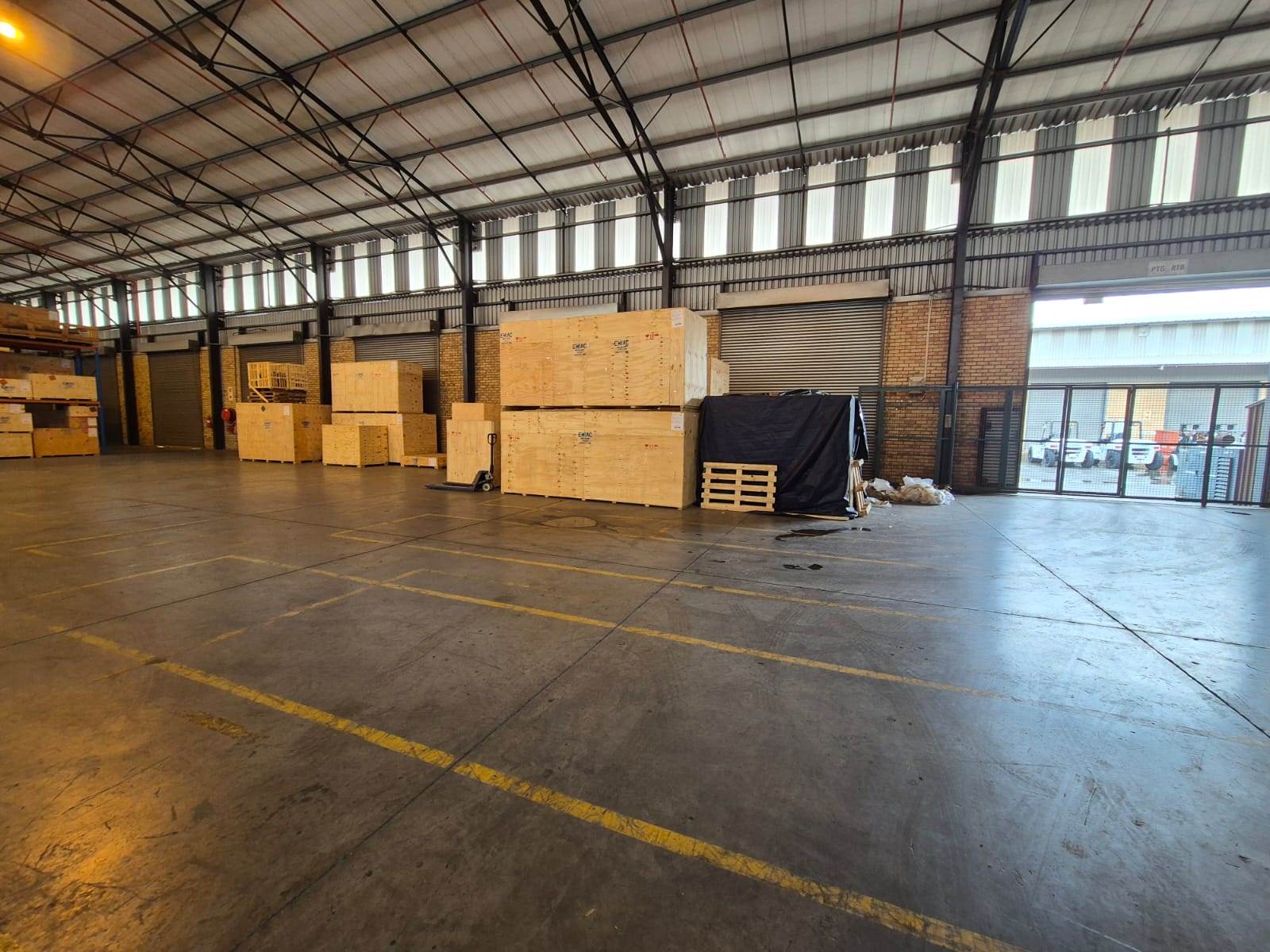 2500  m² Industrial space in Pomona photo number 7