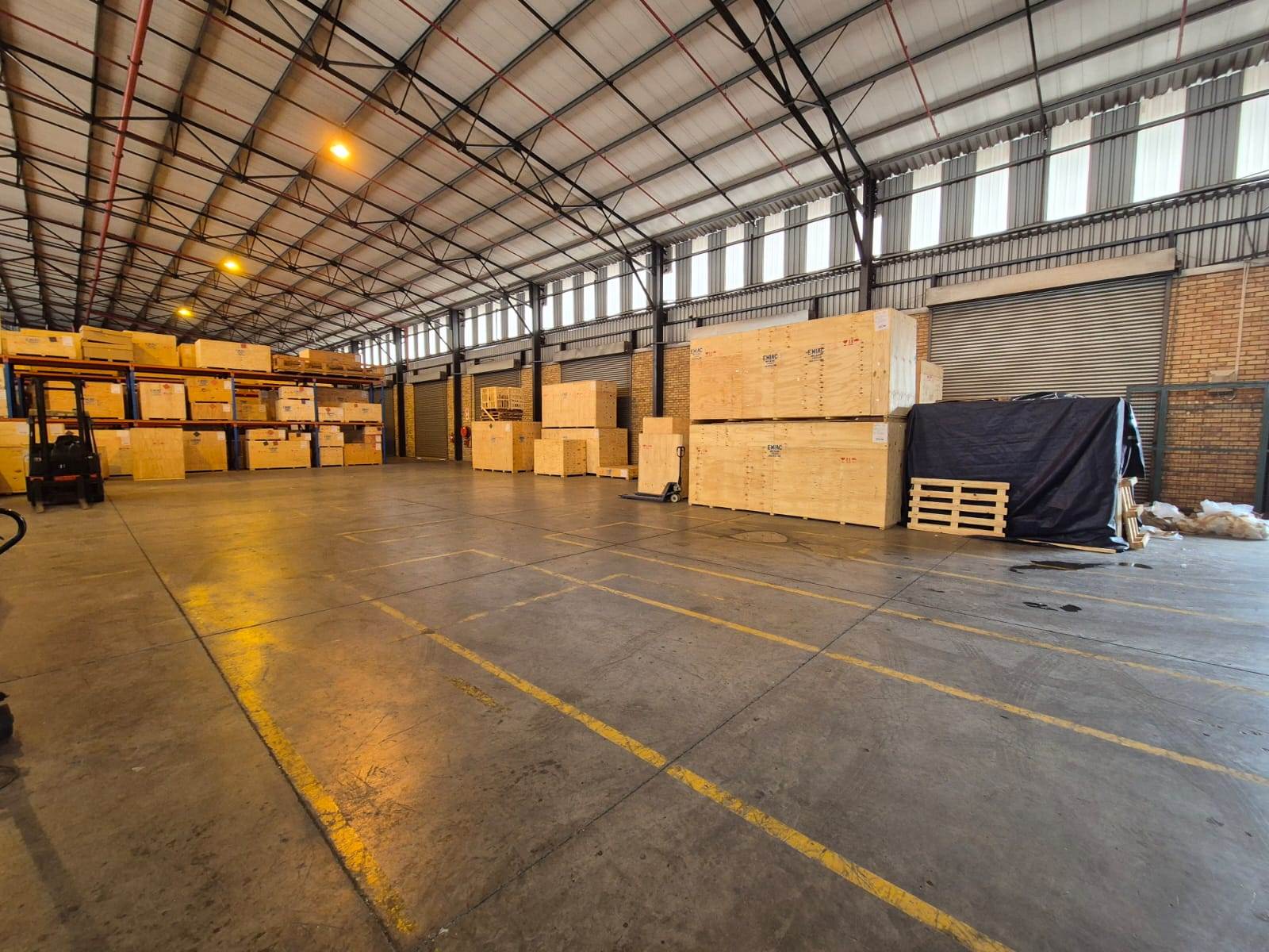 2500  m² Industrial space in Pomona photo number 8