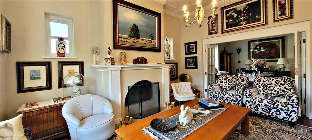 4 Bed House in Swellendam photo number 6