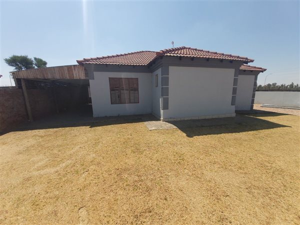 2 Bed Townhouse in Flamwood