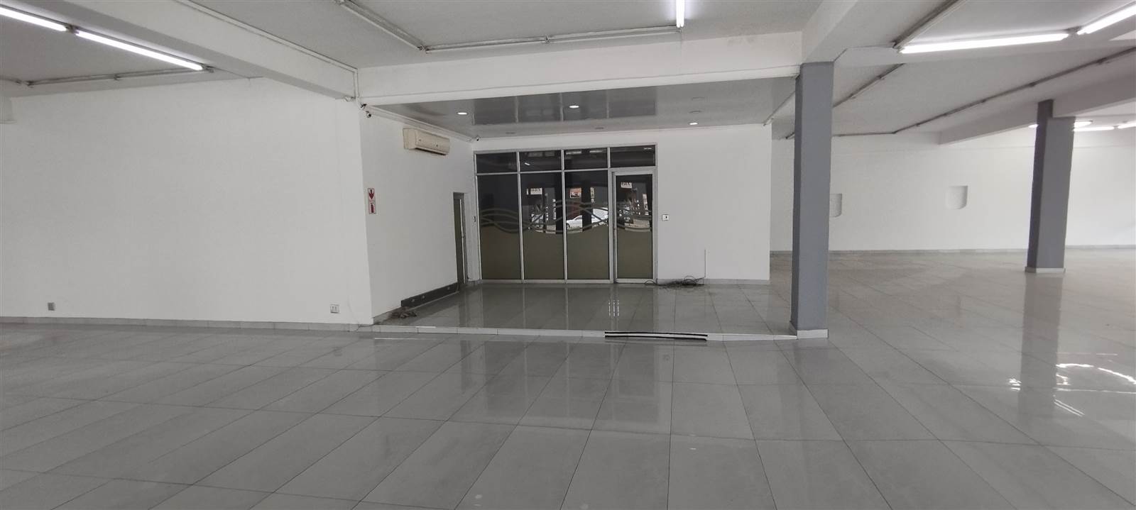 650  m² Retail Space in Vereeniging Central photo number 4
