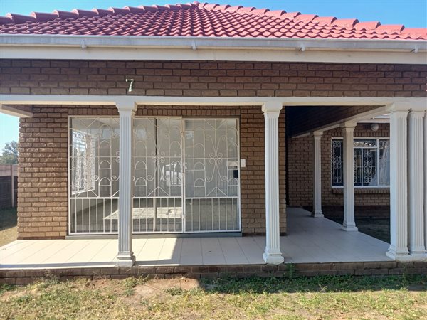3 Bedroom House 3 Bedroom House