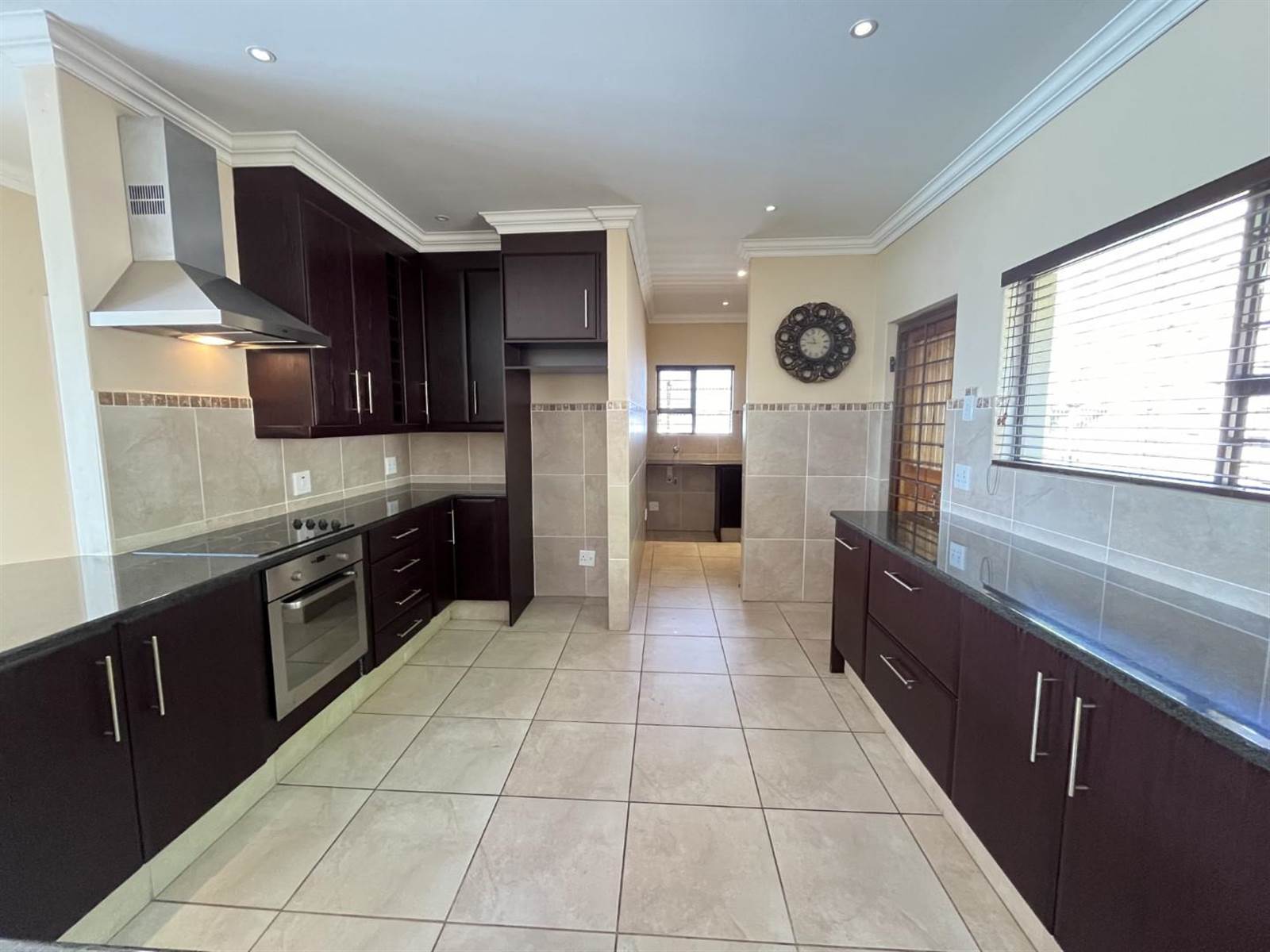 3 Bed House in Ballito photo number 4