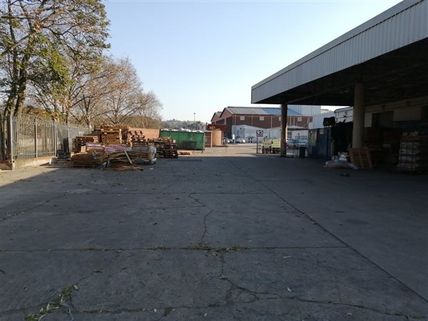 2 816  m² Industrial space