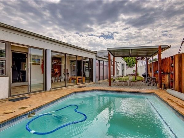 3 Bedroom House 3 Bedroom House