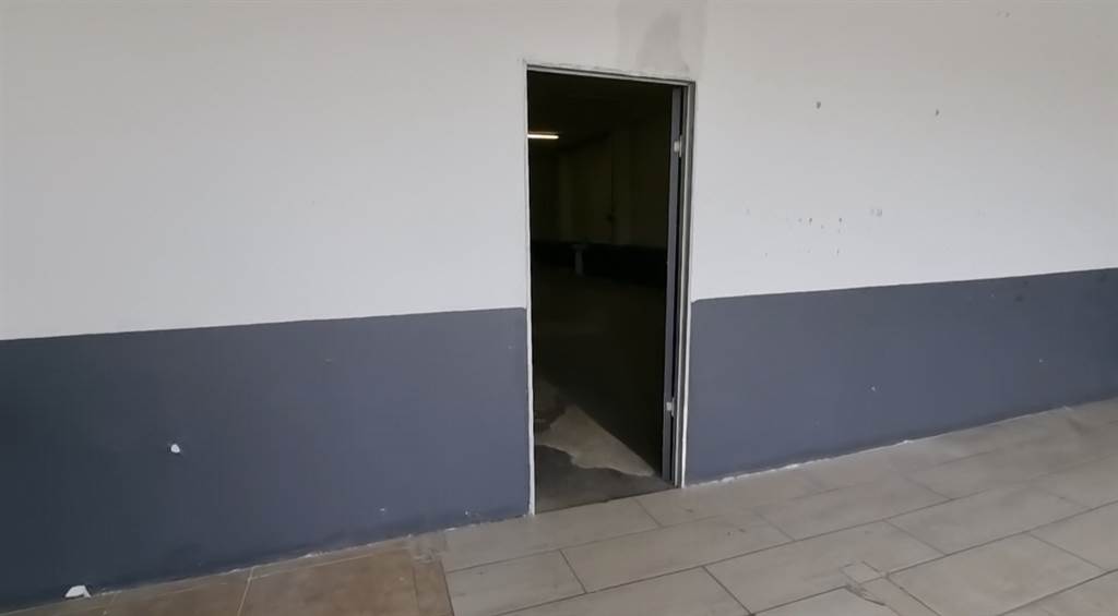 166.5  m² Commercial space in Manaba photo number 2