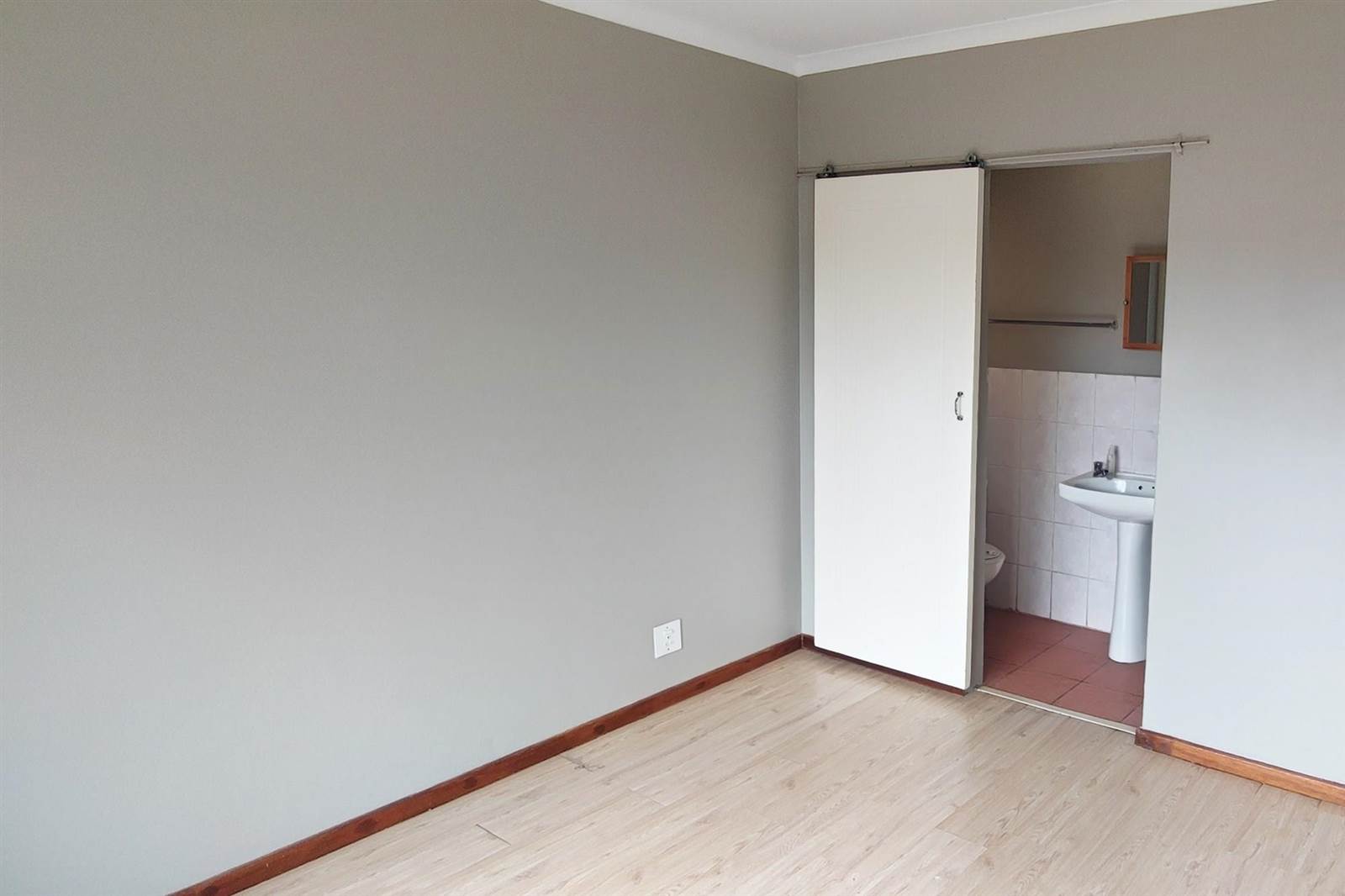1 Bed Apartment in Wapadrand photo number 18
