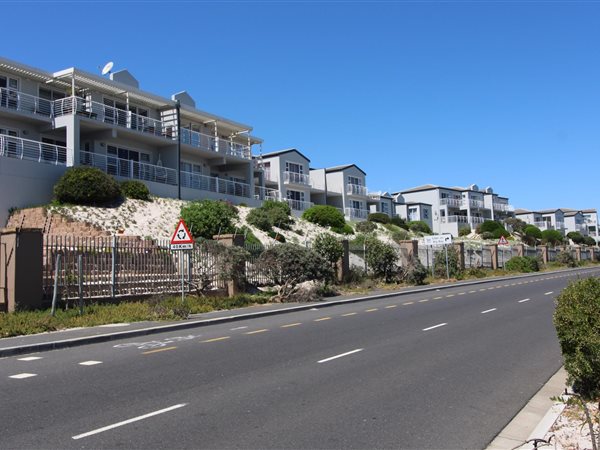 3 Bed Apartment in Big Bay