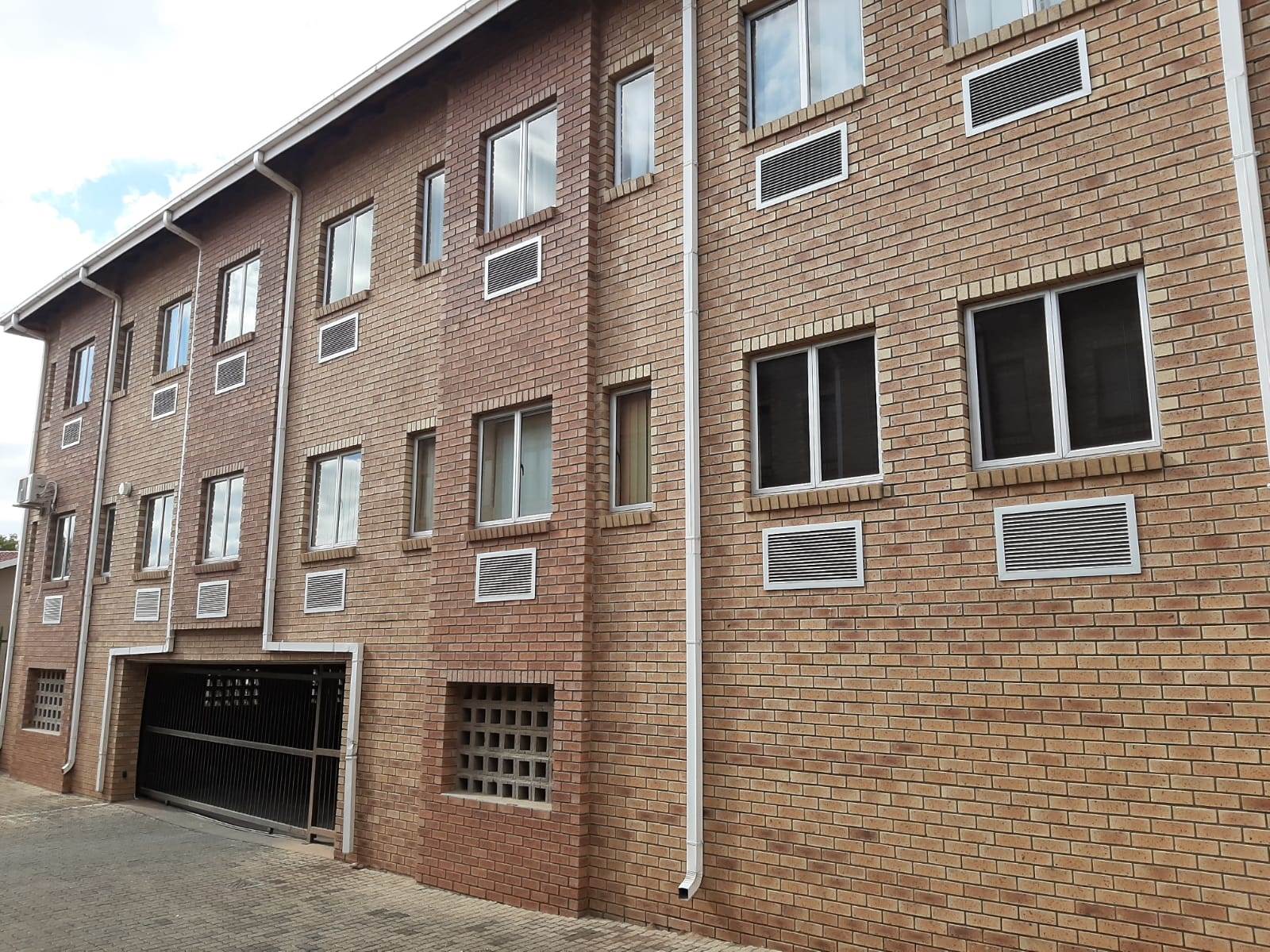 700  m² Commercial space in Polokwane Central photo number 1