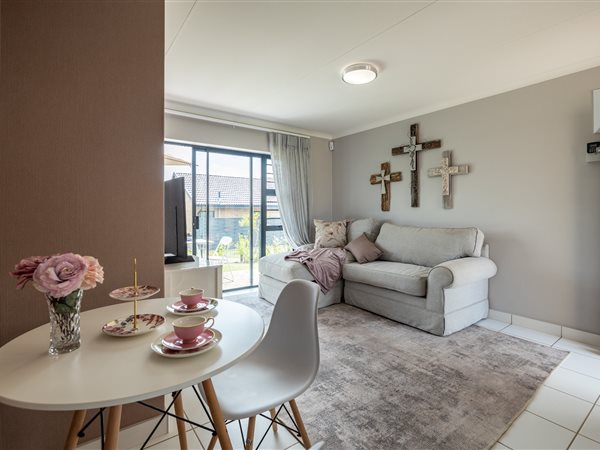 1 Bedroom House 1 Bedroom House