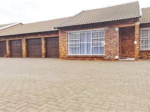 3 Bed Townhouse in Waldrift