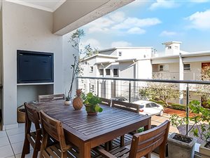 1 Bed Apartment in Craighall Park