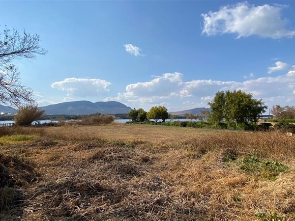 2 372 m² Land 2 372 m² Land