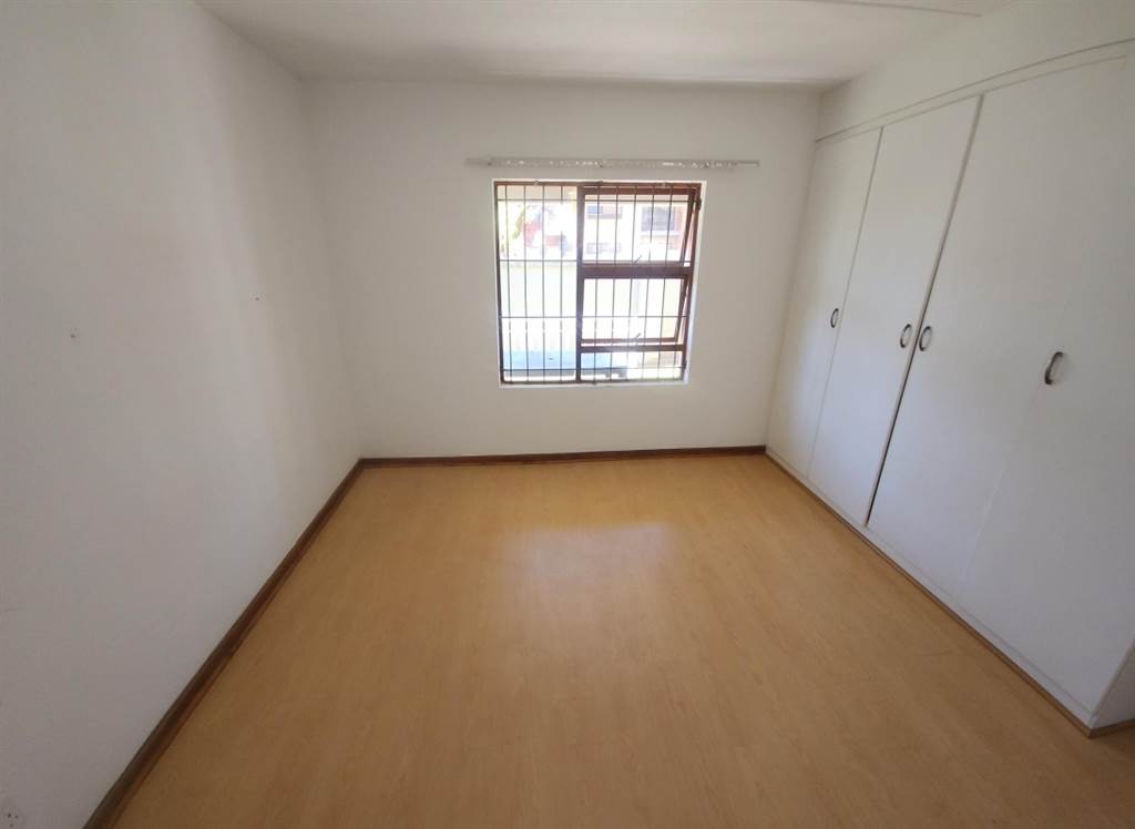 2 Bed Apartment in Meyersdal photo number 7