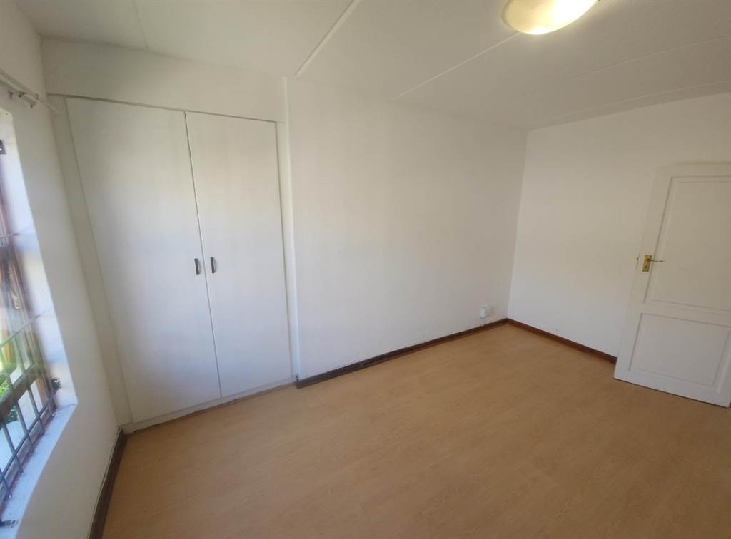 2 Bed Apartment in Meyersdal photo number 9