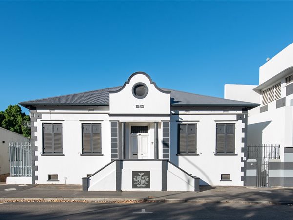 645  m² Commercial space in Paarl Central East