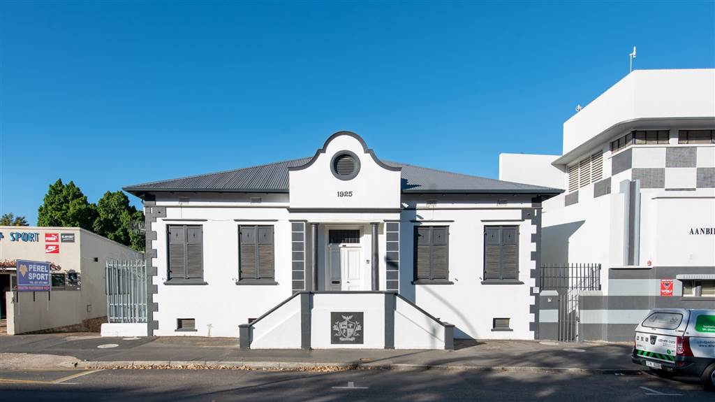 645  m² Commercial space in Paarl Central East photo number 1