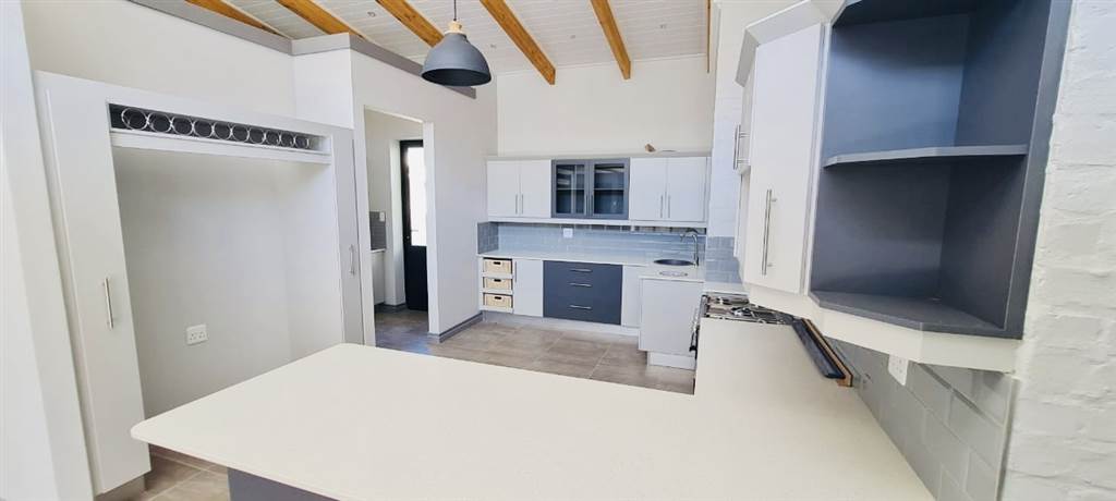 3 Bed House in Stilbaai photo number 9