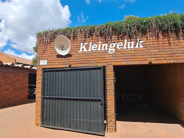 2 Bedroom Townhouse 2 Bedroom Townhouse
