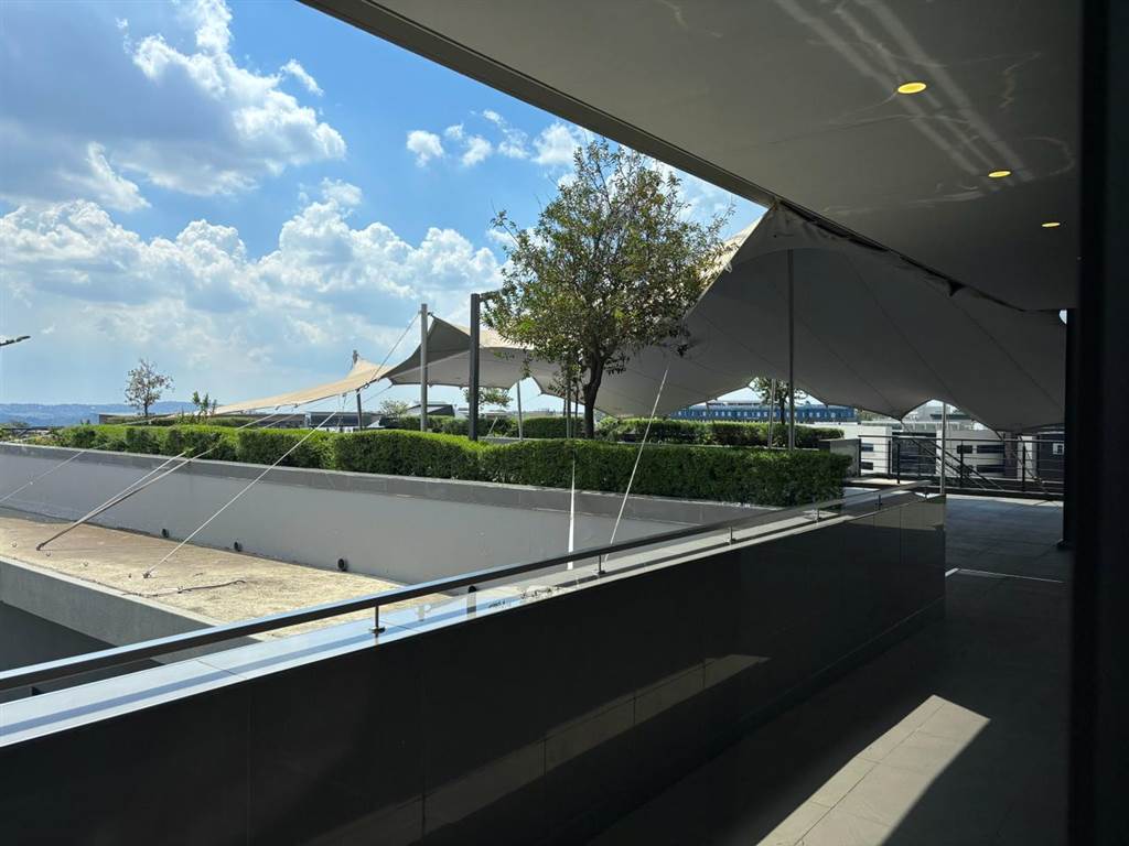 2200  m² Commercial space in Parktown photo number 5