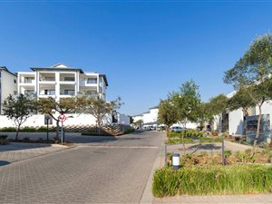 1 Bed Apartment in Modderfontein