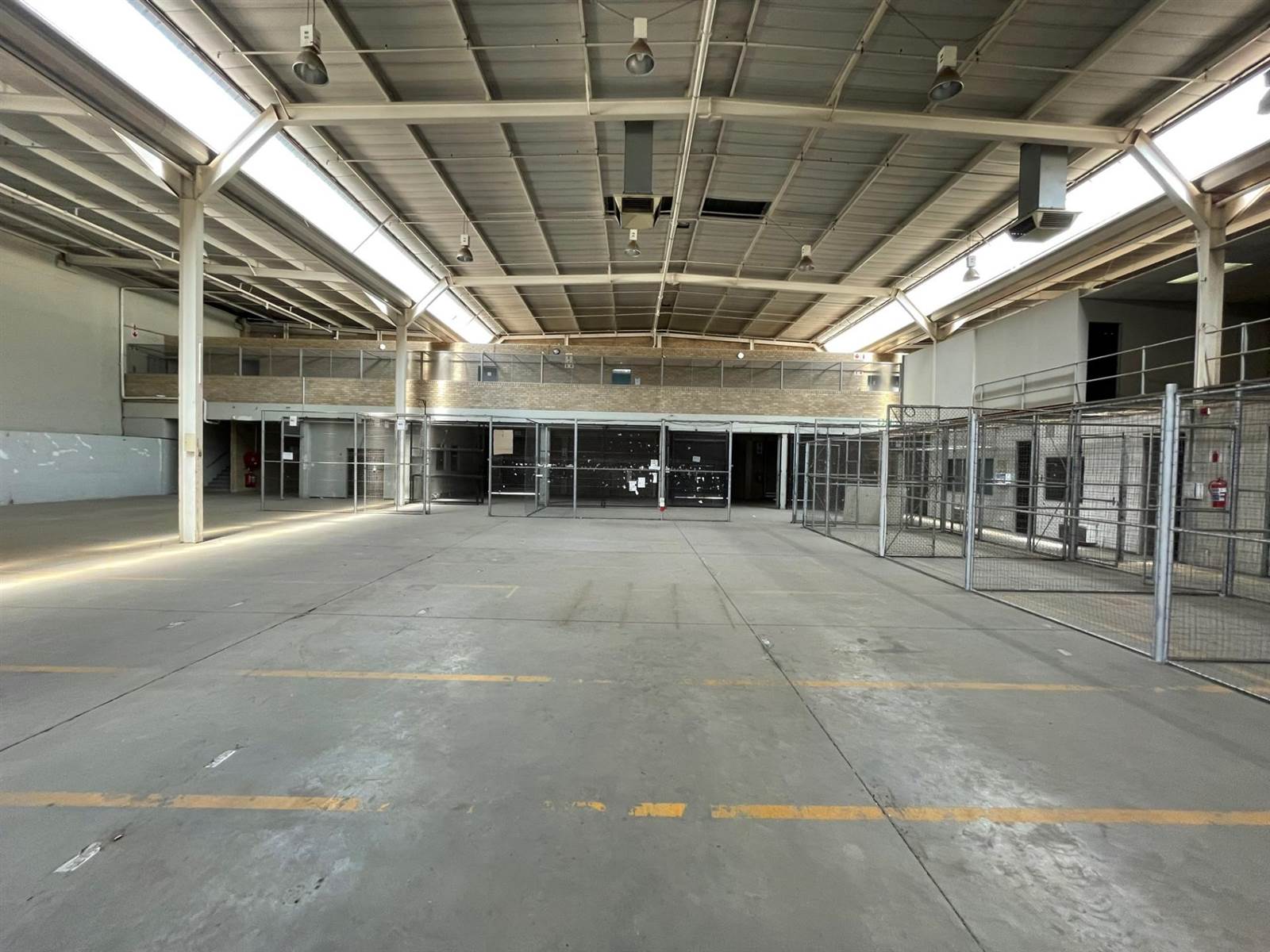 5672  m² Industrial space in Vorna Valley photo number 11