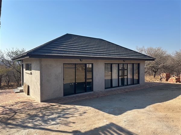 2 Bedroom House 2 Bedroom House