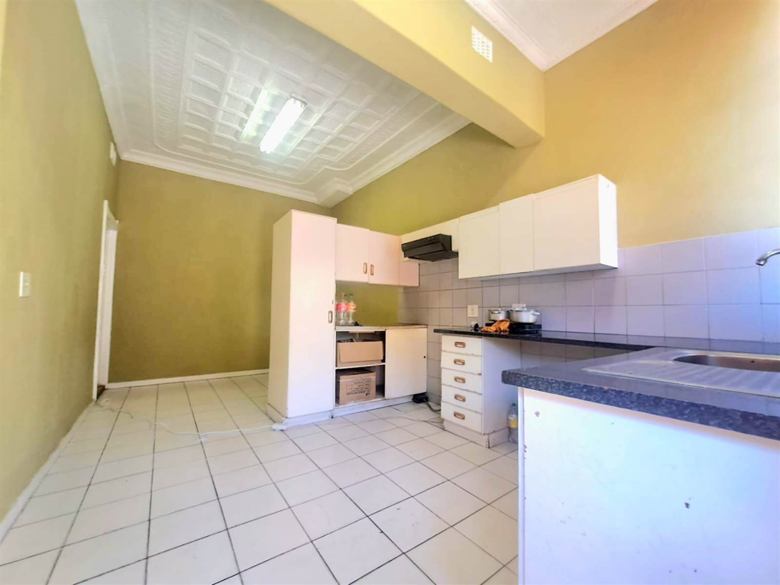 2 Bed House in Rosettenville photo number 5