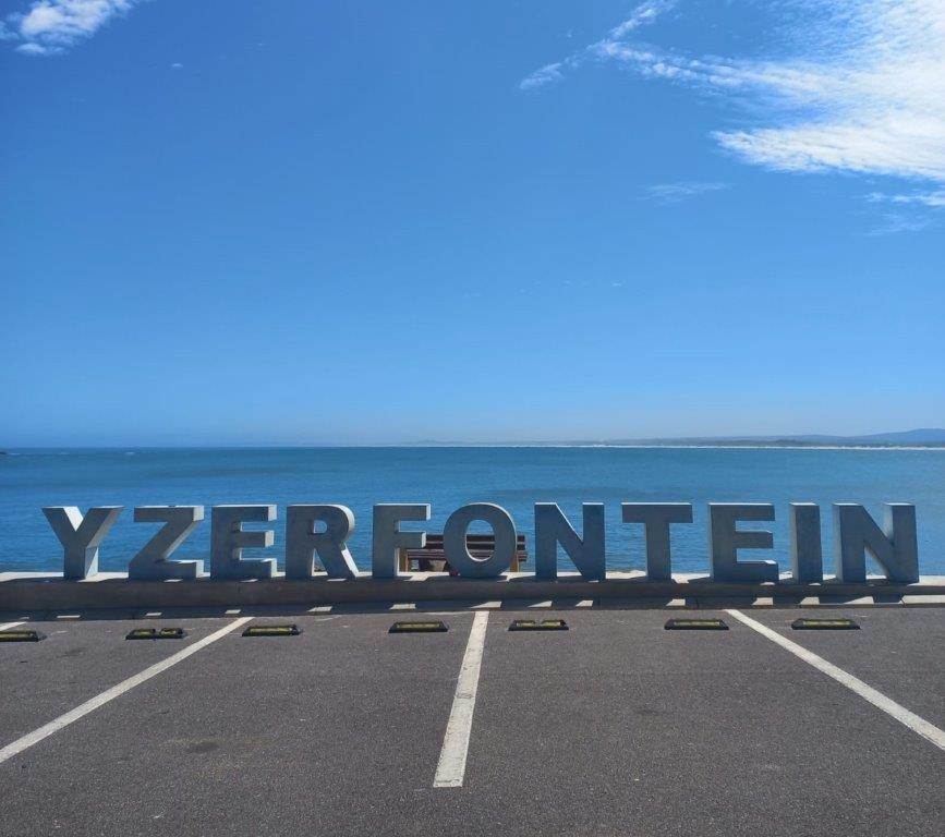 258 m² Land available in Yzerfontein photo number 3