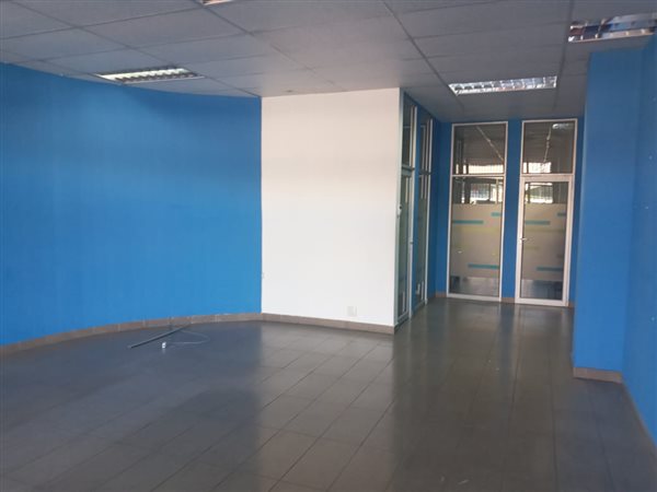 432  m² Commercial space