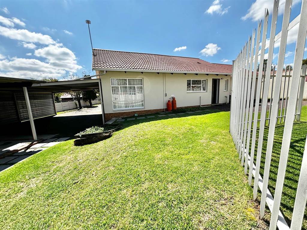 3 Bed House in Secunda photo number 25