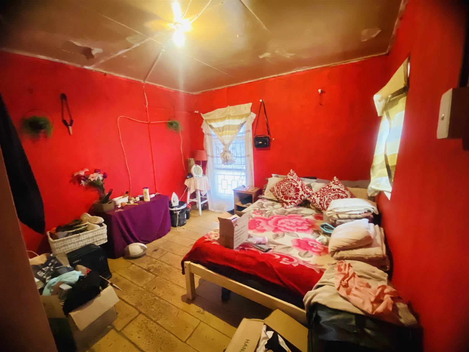 6 Bed House in Port Elizabeth Central photo number 7