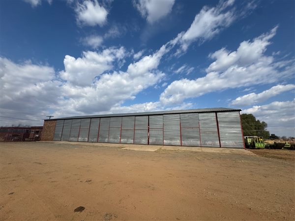 600 m² Commercial space 600 m² Commercial space
