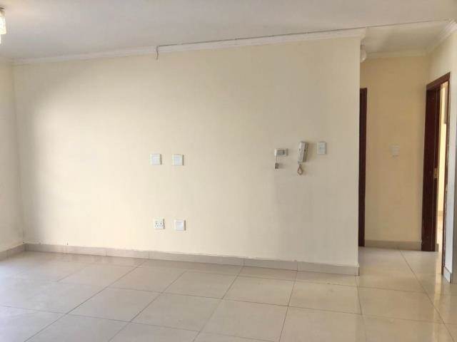 3 Bed Apartment in Musgrave photo number 17