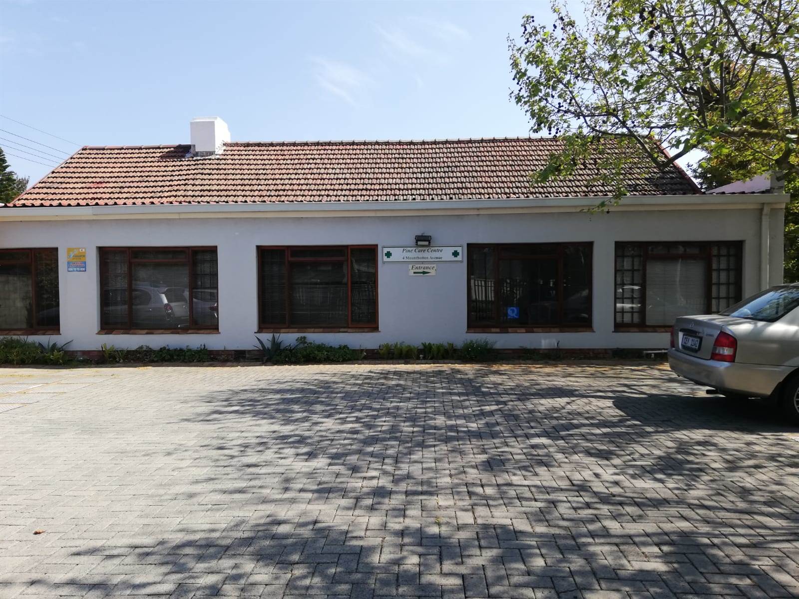 30.15  m² Office Space in Pinelands photo number 10