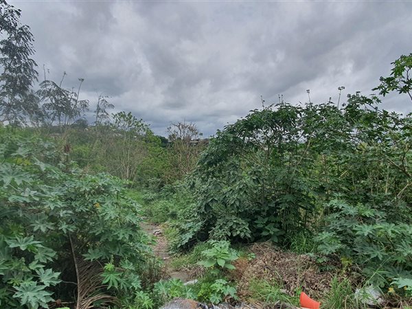 3506 m² Land available in Southridge