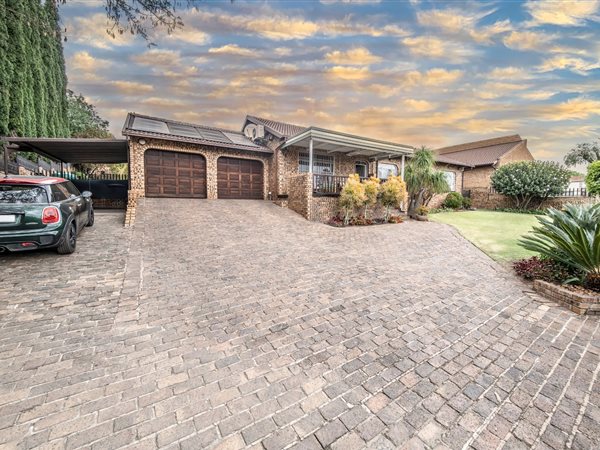 4 Bedroom House