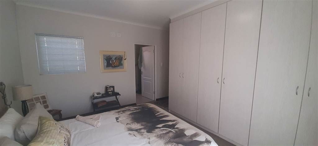 2 Bed Apartment in Benoni AH photo number 12